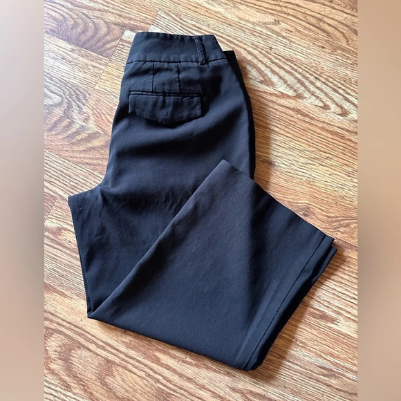 Apt 9 women’s stretch capri pants, size 10 - Picture 1 of 4